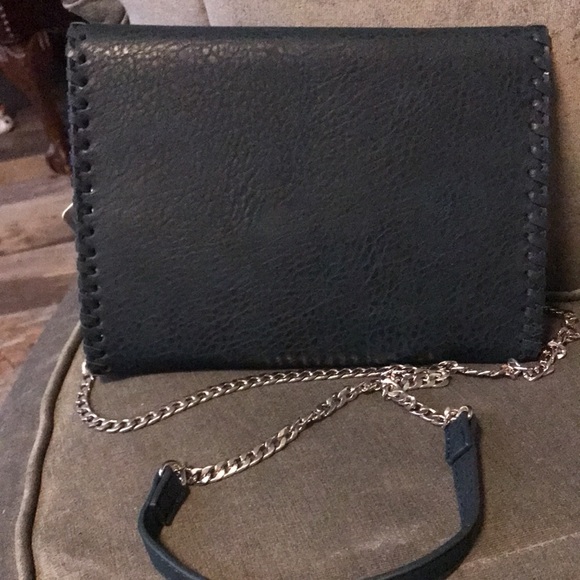 NWT Urban Expressions crossbody - Picture 7 of 8